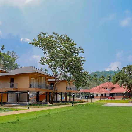 Sterling Vythiri Wayanad Hotel Kültér fotó