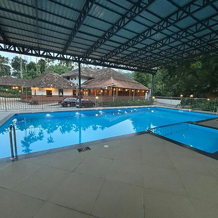 Sterling Vythiri Wayanad Hotel Kültér fotó